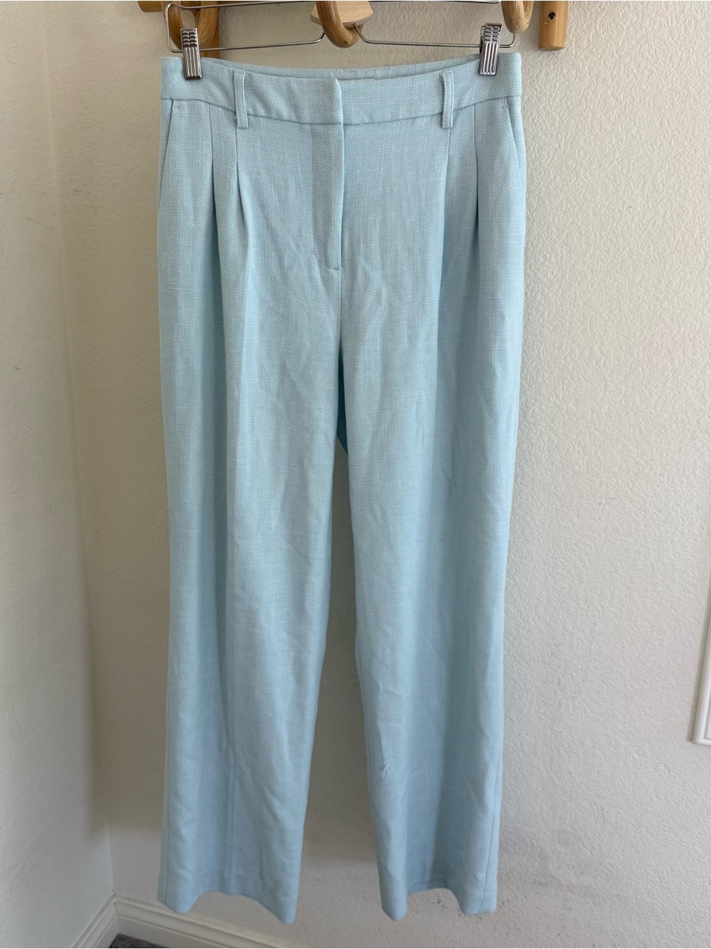 House of Harlow 1960 revolve textured pastel light blue pleated tailored pants